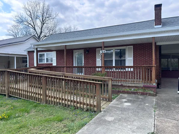 124 Lee Dr, Lenoir City, TN 37771