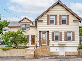 97 Grove St, Clinton, MA 01510