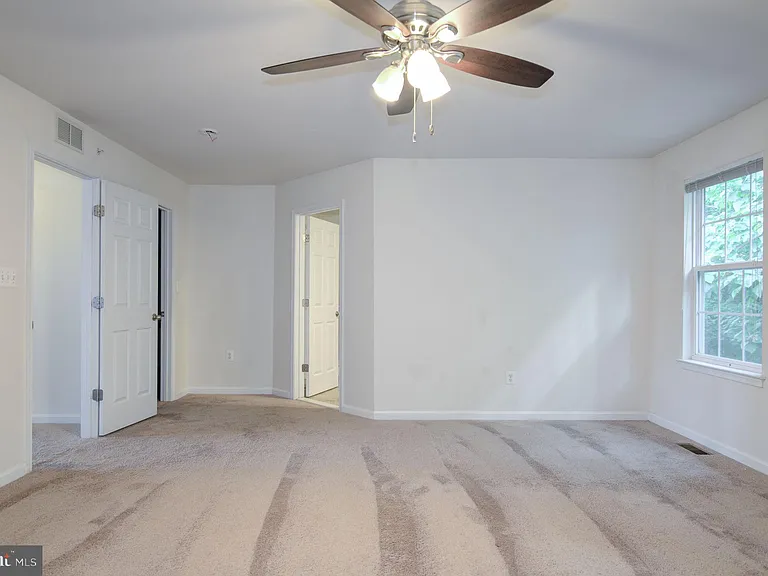 3401 Eagle Ridge Dr — Photo 28