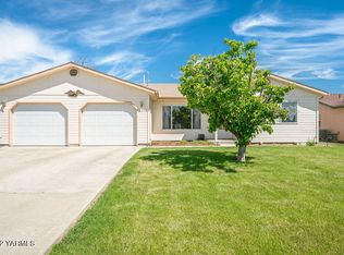1503 S 28th Ave, Yakima, WA 98902