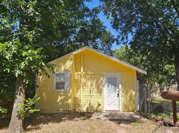 857 Vine St