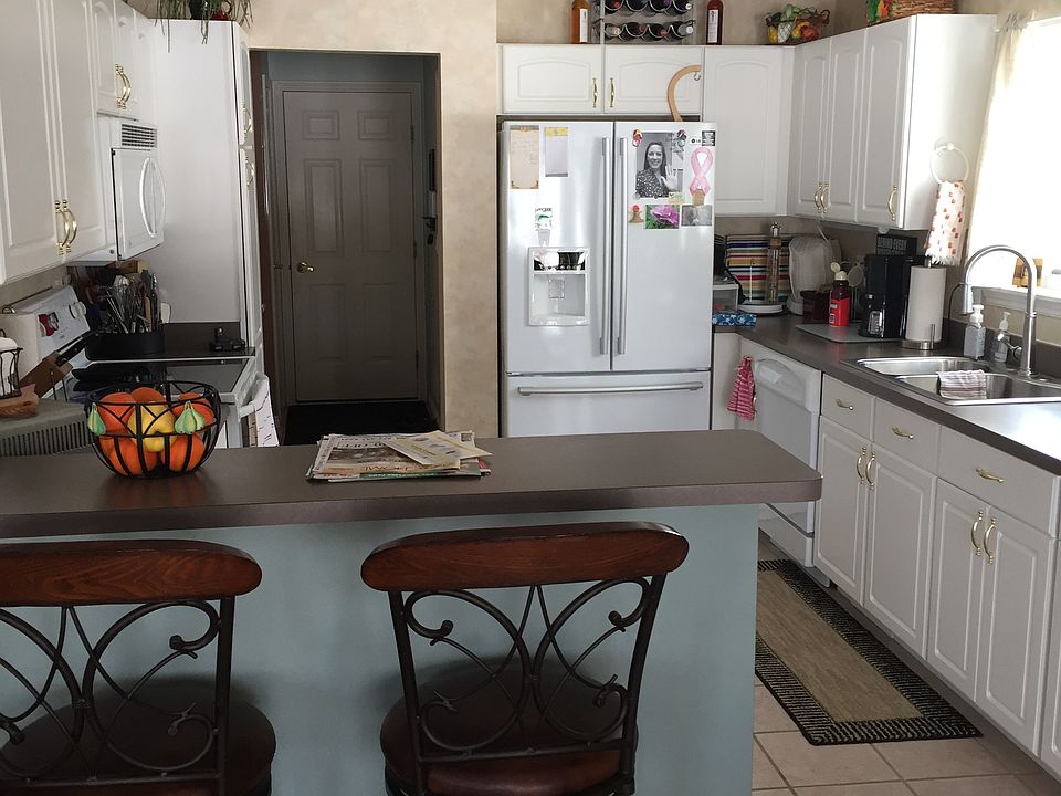 1st image of 880 Golf Villa Dr #1