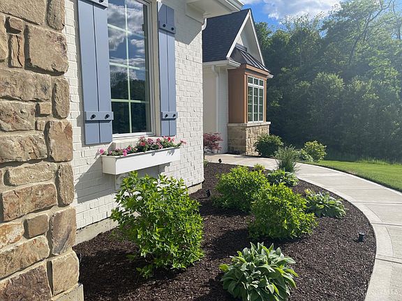 3rd image of 6504 Willows Bend Dr