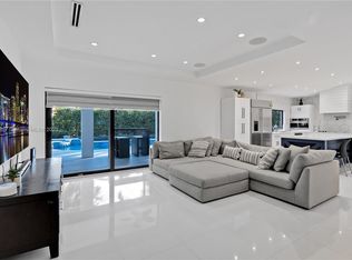 8200 SW 130th St, Pinecrest, FL 33156