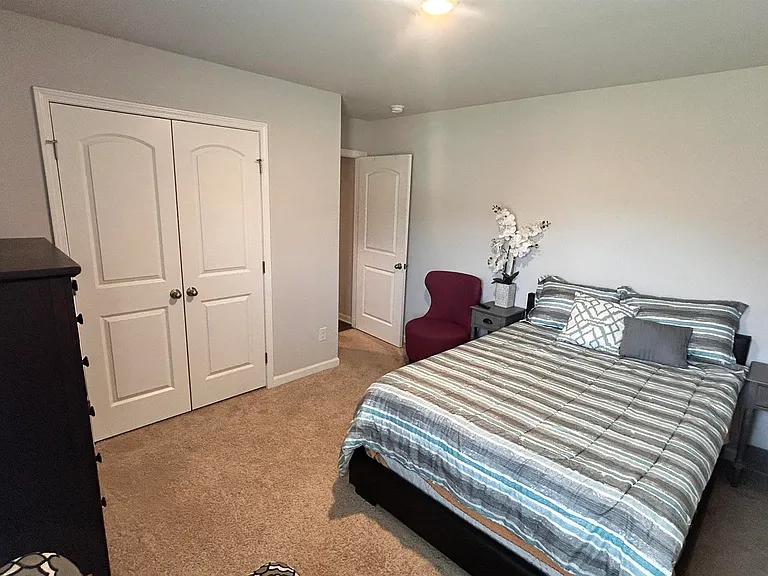 174 Meadow Ridge Dr — Photo 15