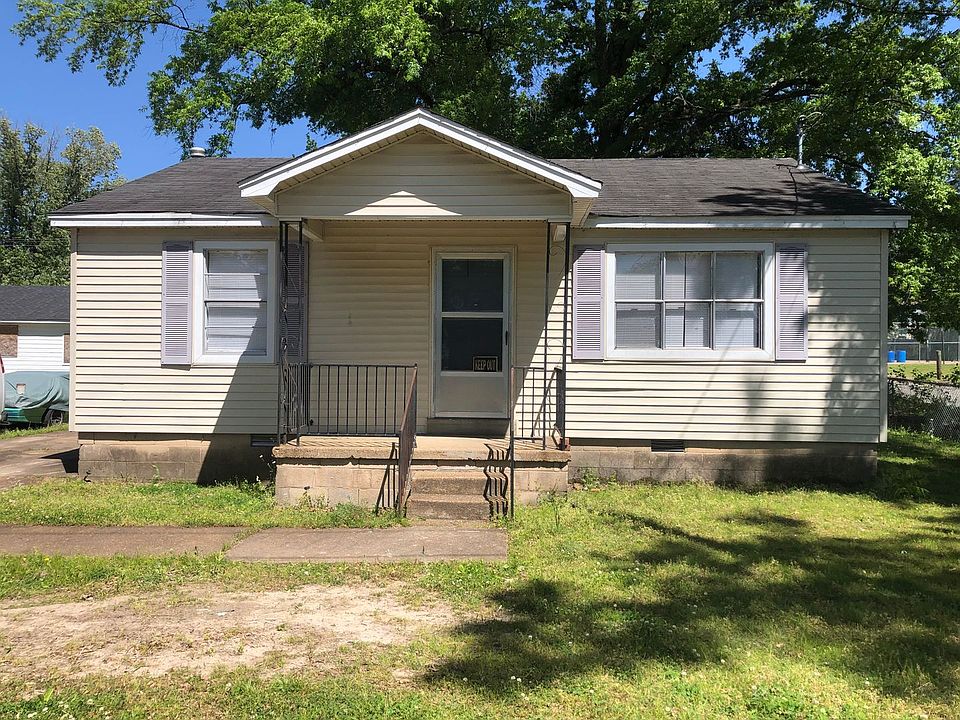 1st image of 956 Cummings Ave