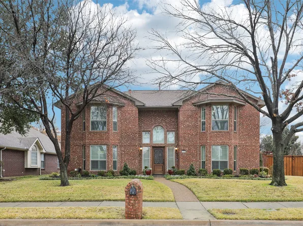 4200 Oak Mount Dr, Carrollton, TX 75010