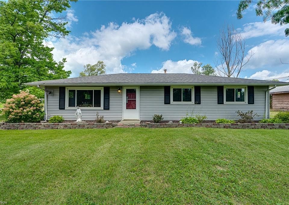 1st image of 1417 Evergreen Dr