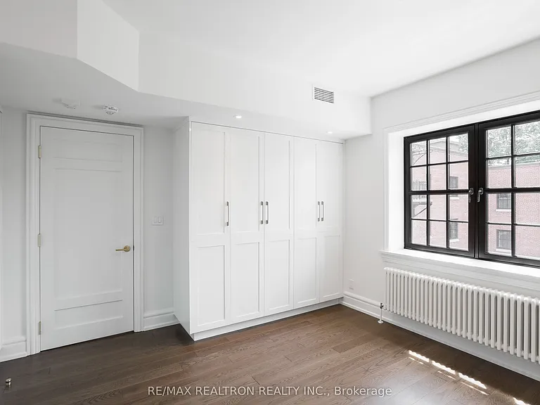 2 Clarendon Ave #206 — Photo 9