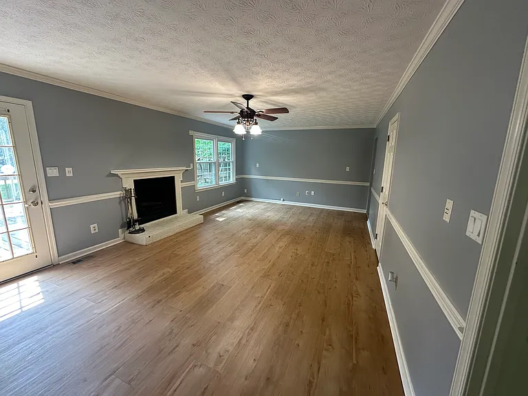 205 Fischer Dr — Photo 10
