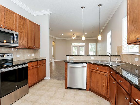 3rd image of 15808 Spotted Saddle Cir