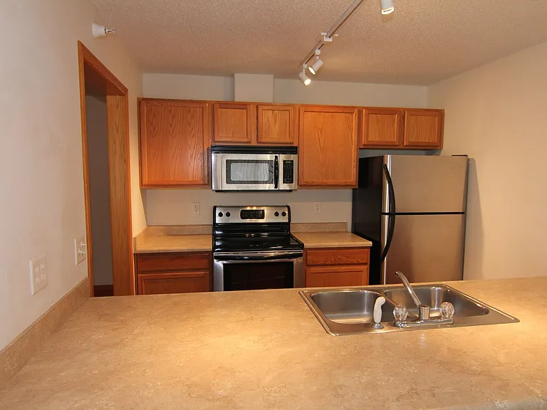 4385 Berkeley Ln — Photo 3