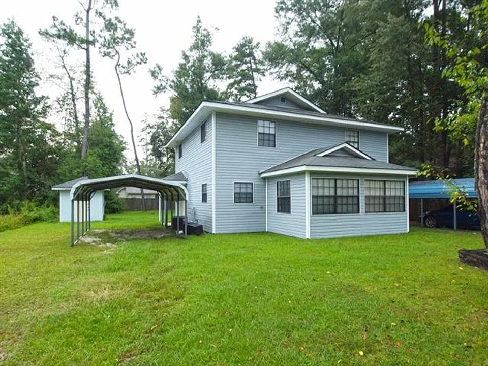 219 & 221 Pear St