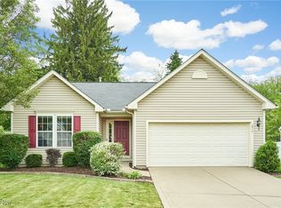 1917 Northgate Cir, Akron, OH 44320