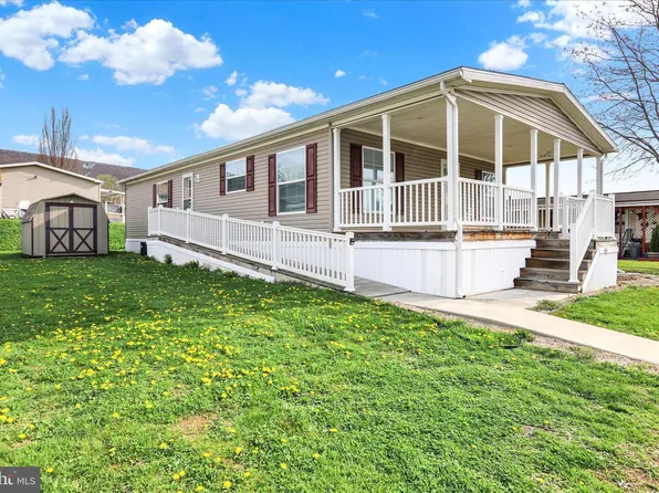 3450 Mountain Rd Trailer M59, Hamburg, PA 19526