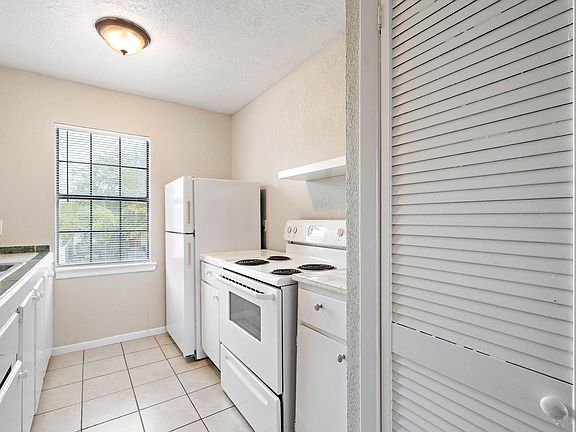 5th image of 1927 Avenue M 1/2 APT 6