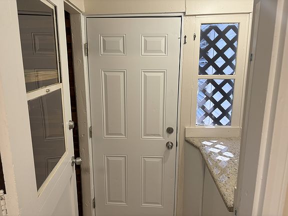 2nd image of 5430 Bonham St