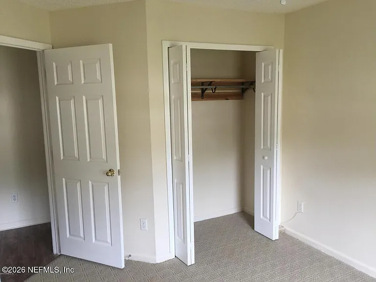 5058 Acre Estates Dr W — Photo 18