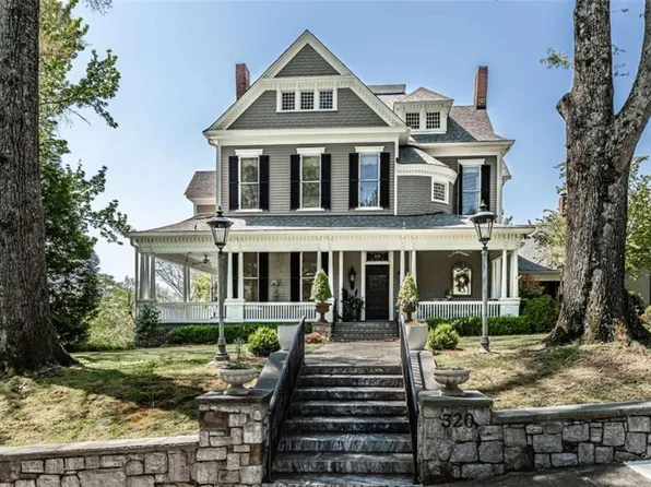 320 E 3rd Ave, Rome, GA 30161