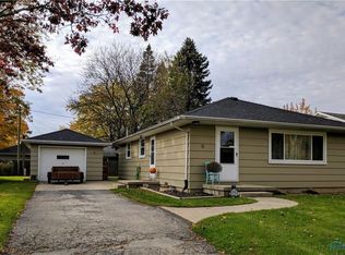 5 Park Ct, Napoleon, OH 43545