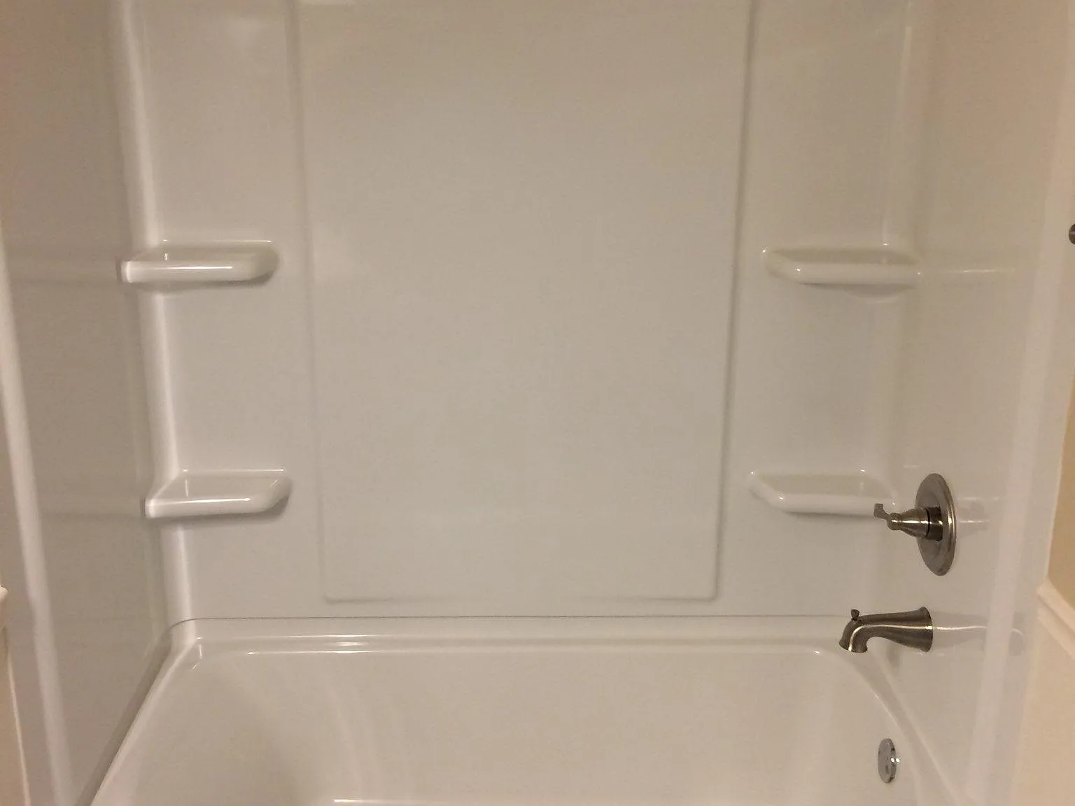 1 bed, 725 sqft, $900 — Photo 4