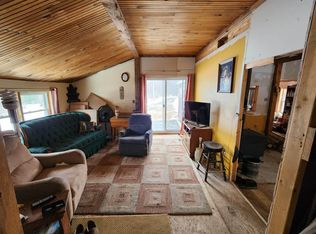 262 Lander Rd, Guilford, ME 04443