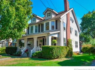 118 N Beacon St, Hartford, CT 06105