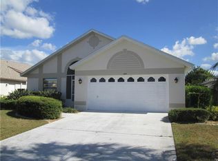 325 Northway Dr, Sun City Center, FL 33573