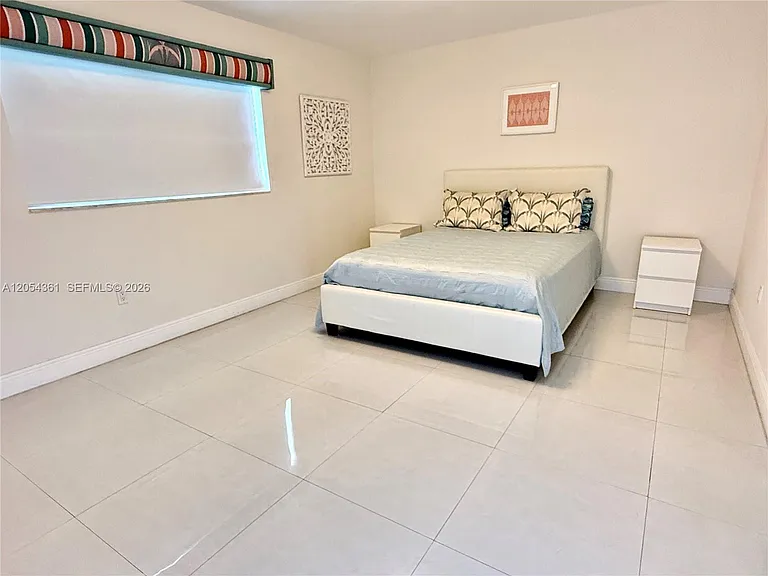 855 Euclid Ave #402 — Photo 12