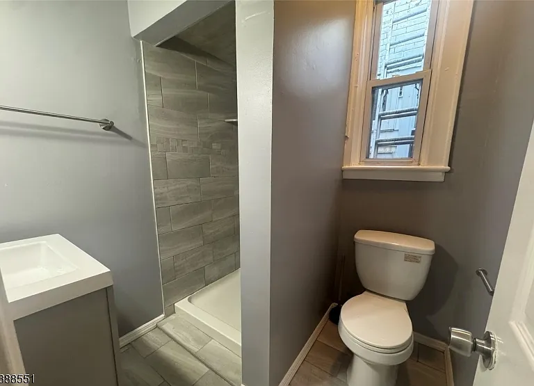 227 Harrison Ave — Photo 8