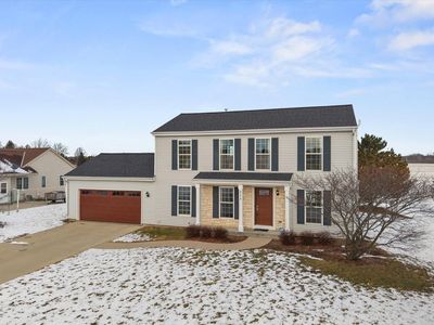 215 Maries WAY, Random Lake, WI, 53075