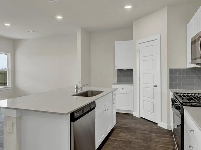 629 Jane Long Dr — Photo 7