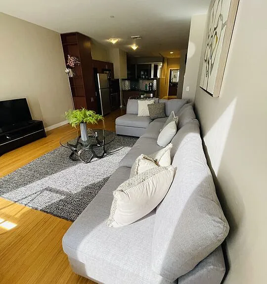 3810 Wilshire Blvd #610 — Photo 2