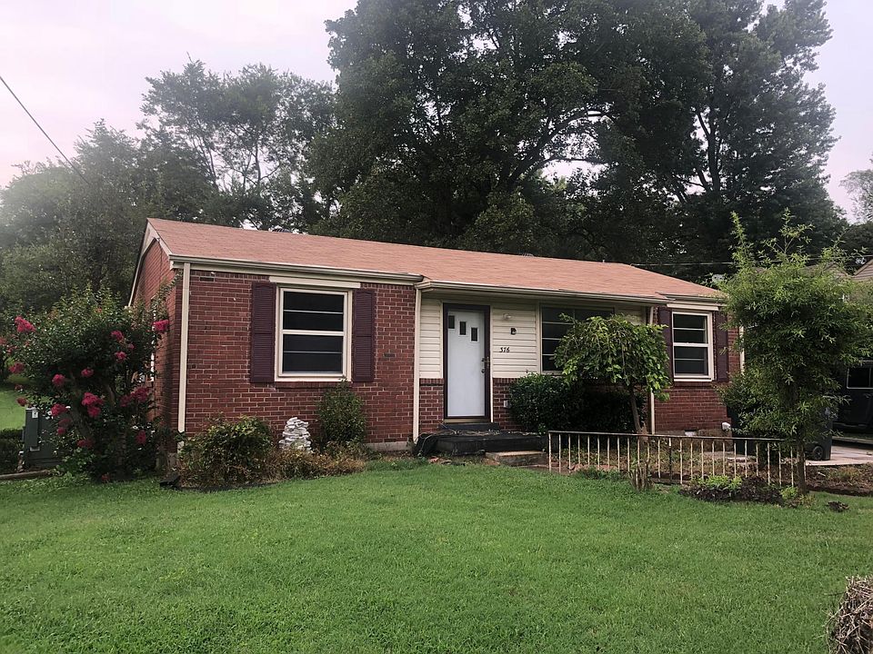 Nice Yard front and back