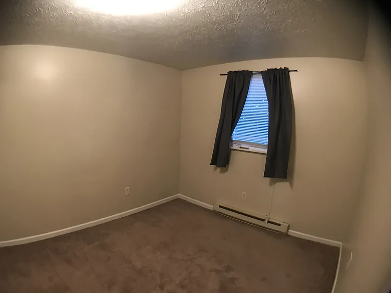 132 Penn St — Photo 17