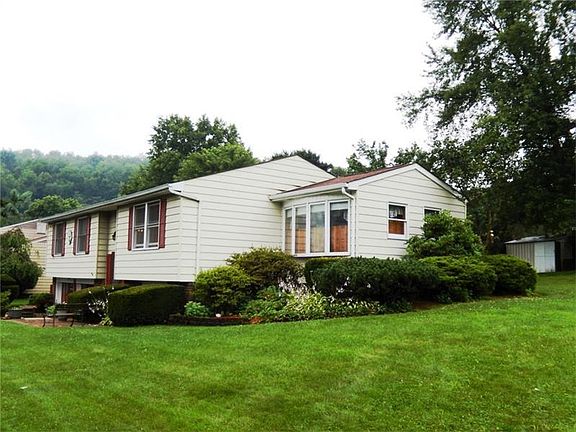 2nd image of 174 Pinehurst Dr