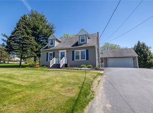 9410 Chapman Rd, New Hartford, NY 13413