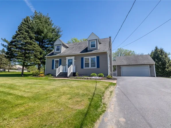 9410 Chapman Rd, New Hartford, NY 13413