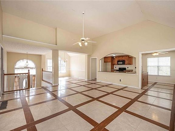 4th image of 4042 Staghorn Ct
