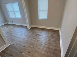 438 N 18th St APT 12, Kansas City, KS 66102