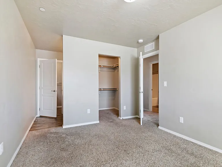 Starpointe on Linder — Photo 40
