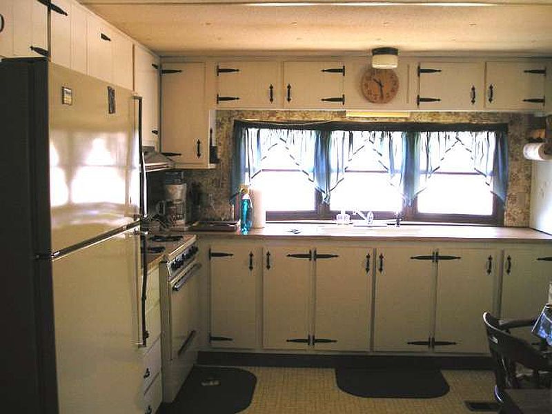 4th image of 112 LAKEVIEW Avenue
