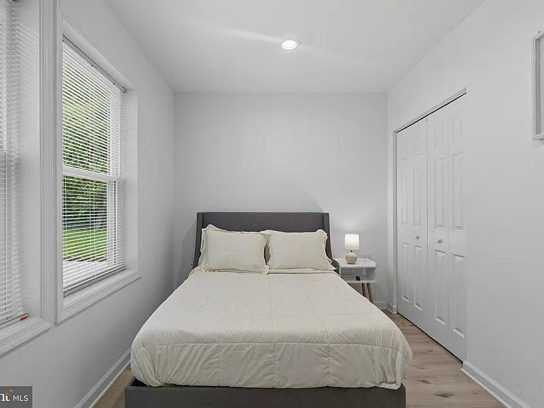 5206 Gilpin Dr — Photo 15