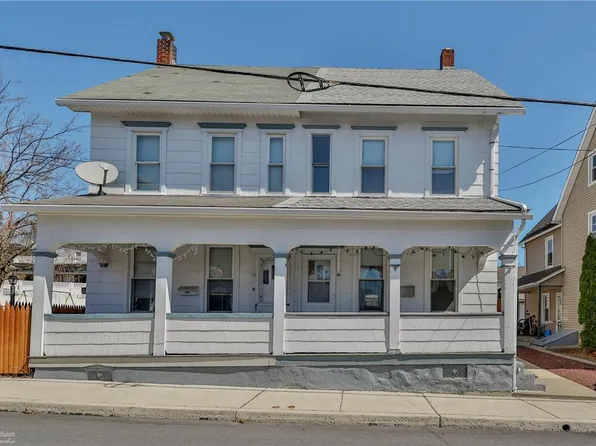 14 B St, Pen Argyl, PA 18072