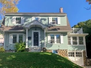 22 High Ridge Rd, Worcester, MA 01602