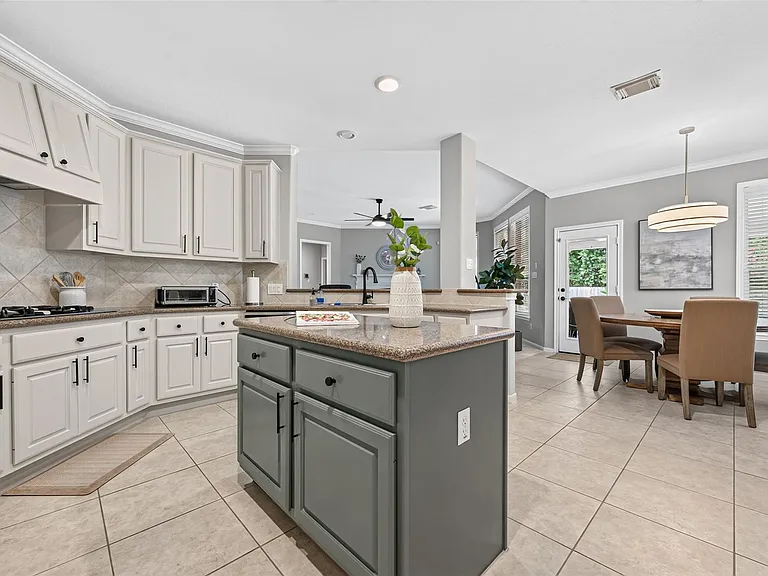 27 E Shale Creek Cir — Photo 11