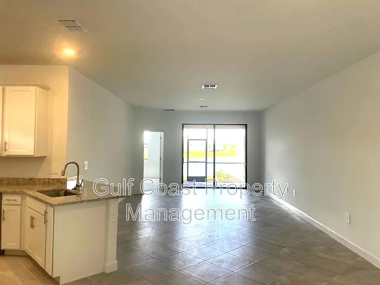 5316 Crystal Harbor Cv — Photo 8