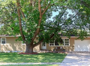 2847 Henry Ct NW, Cedar Rapids, IA 52405
