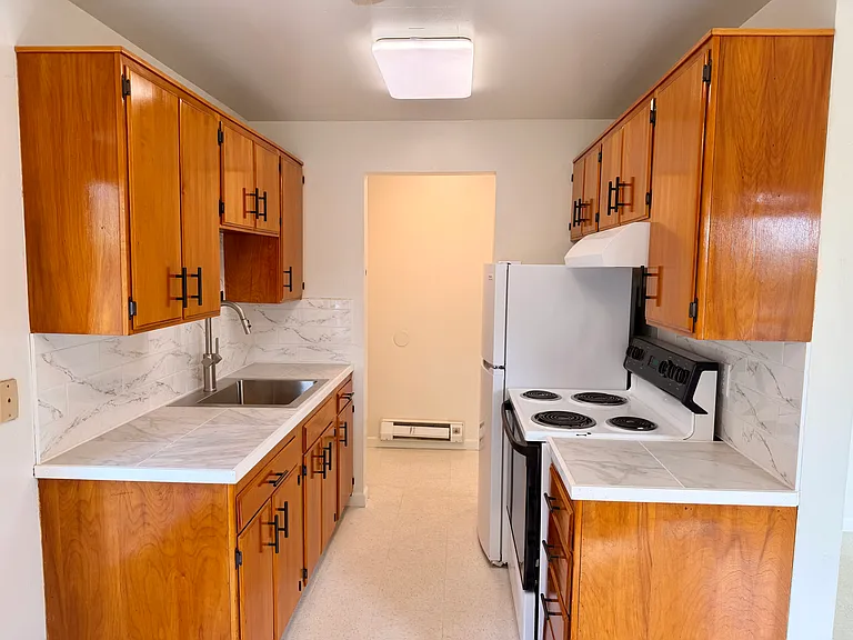 4840 S Holden St #8 — Photo 8