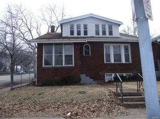 5488 Arlington Ave, Saint Louis, MO 63120
